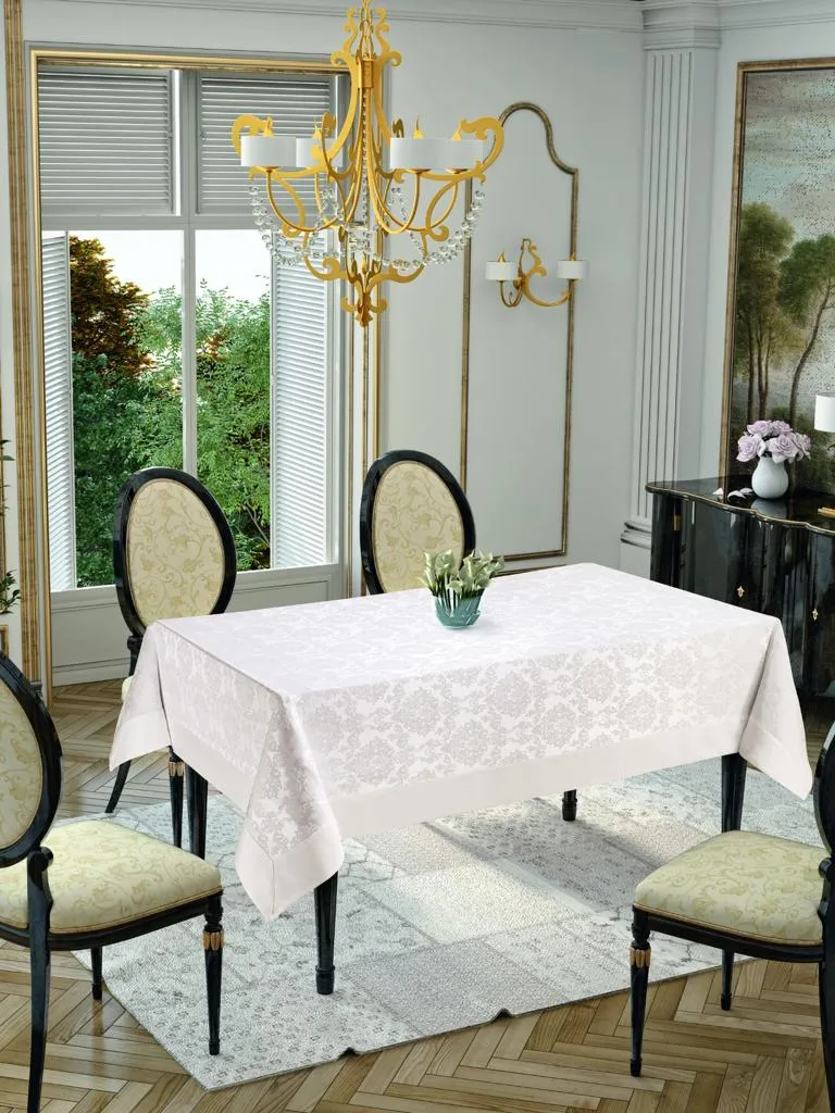 Față de masă 140x200 cm Jaquard Damasc cu imprimeu tesut Ecru Față de masă 140x200 cm Jaquard Damasc cu imprimeu tesut Ecru