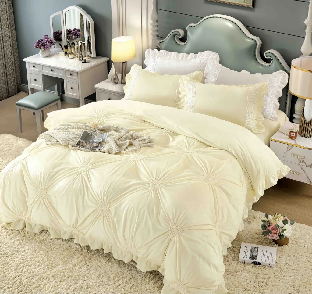 Reduceri de Toamna 2025 Lenjerie dublă din catifea cu broderie Deluxe Crem JLCCrem