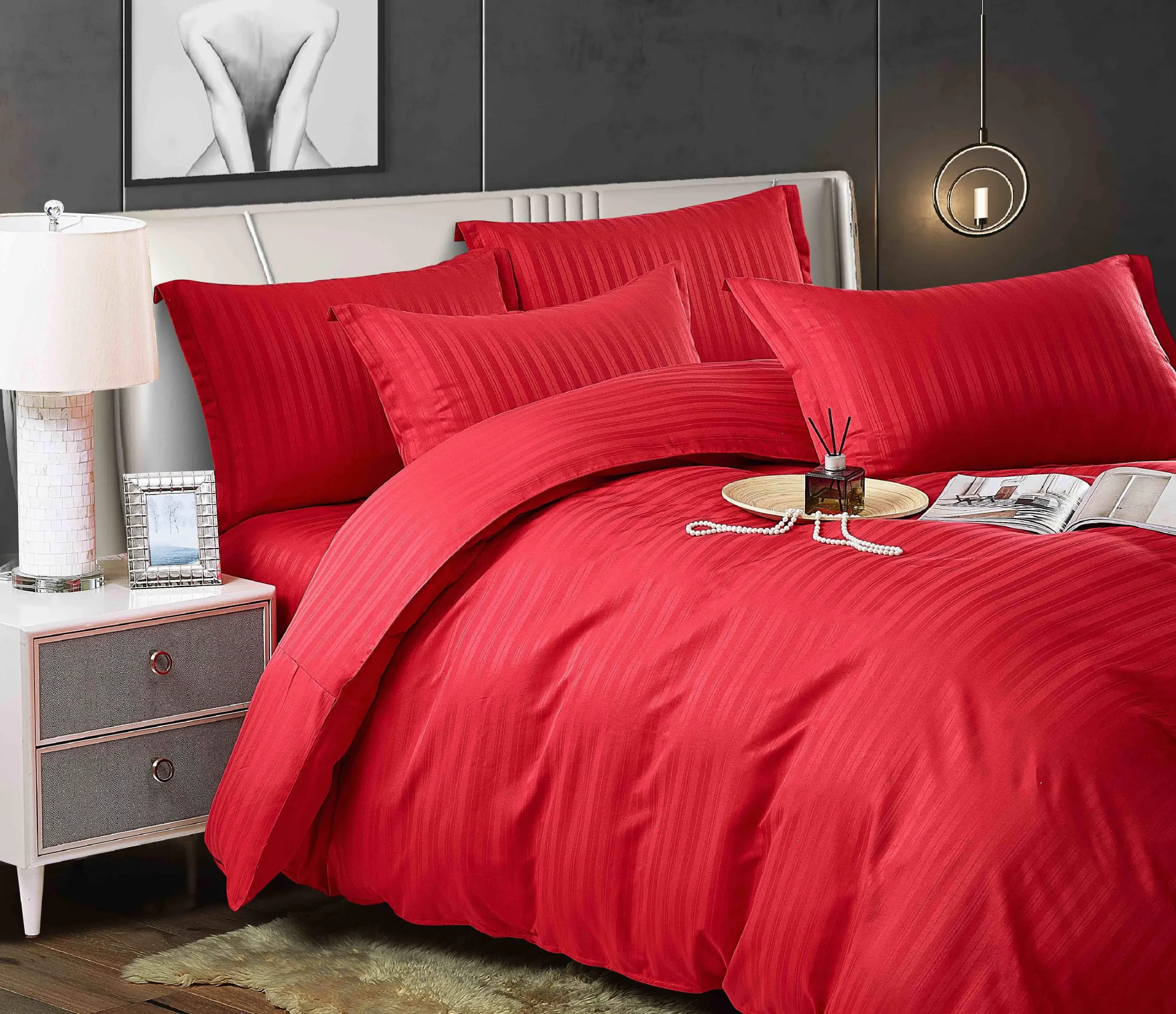 damasc-rosu-m1 Lenjerie king size Damasc Finet 6 piese Rosu M1