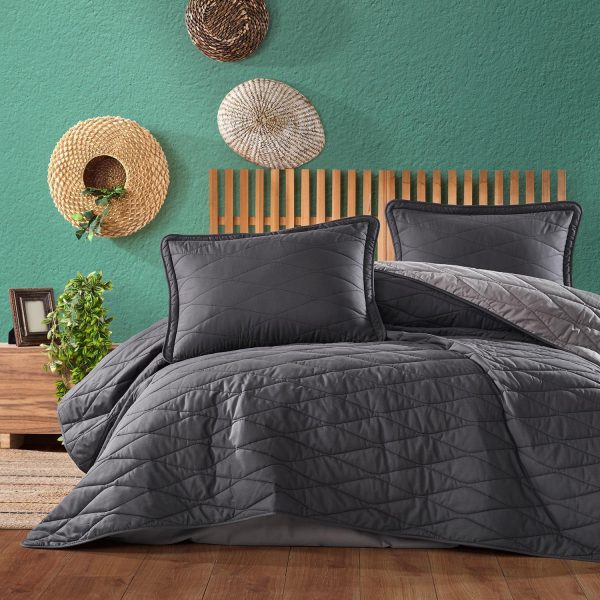 Cuvertură de pat Clasy matlasată - 2 persoane (LORNA V6) 3 piese