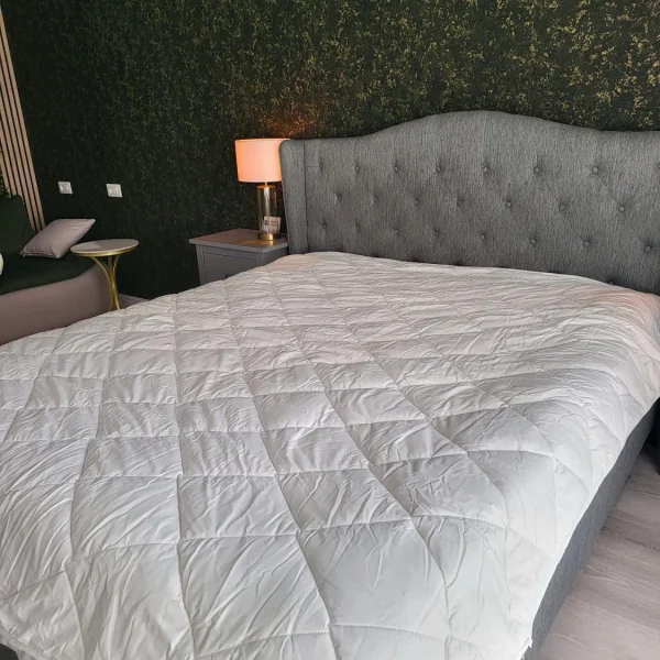 Pilota Lana Merino Premium | 1000 g/mp | 200x220 cm | 4 anotimpuri | alb