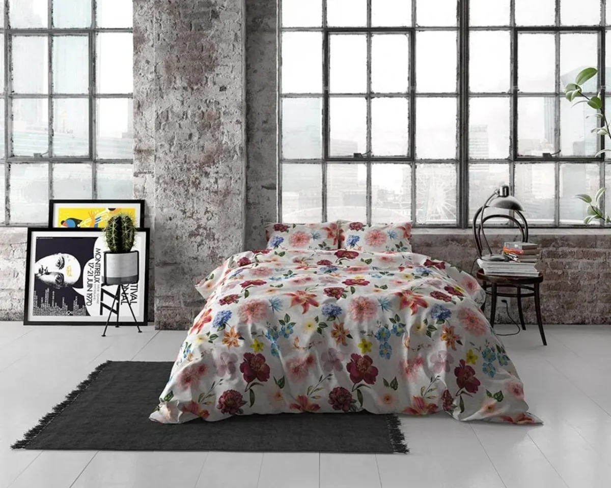 Lenjerie de pat dubla 100% bumbac satinat 3 piese Clover Multi Dreamhouse 200x220cm