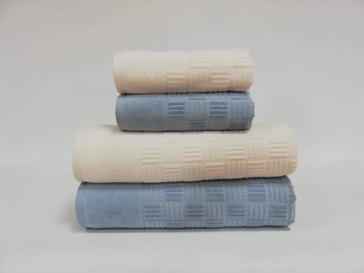 Set 4 prosoape 50x90/70x140cm 100% bumbac Demore Class albastru/crem