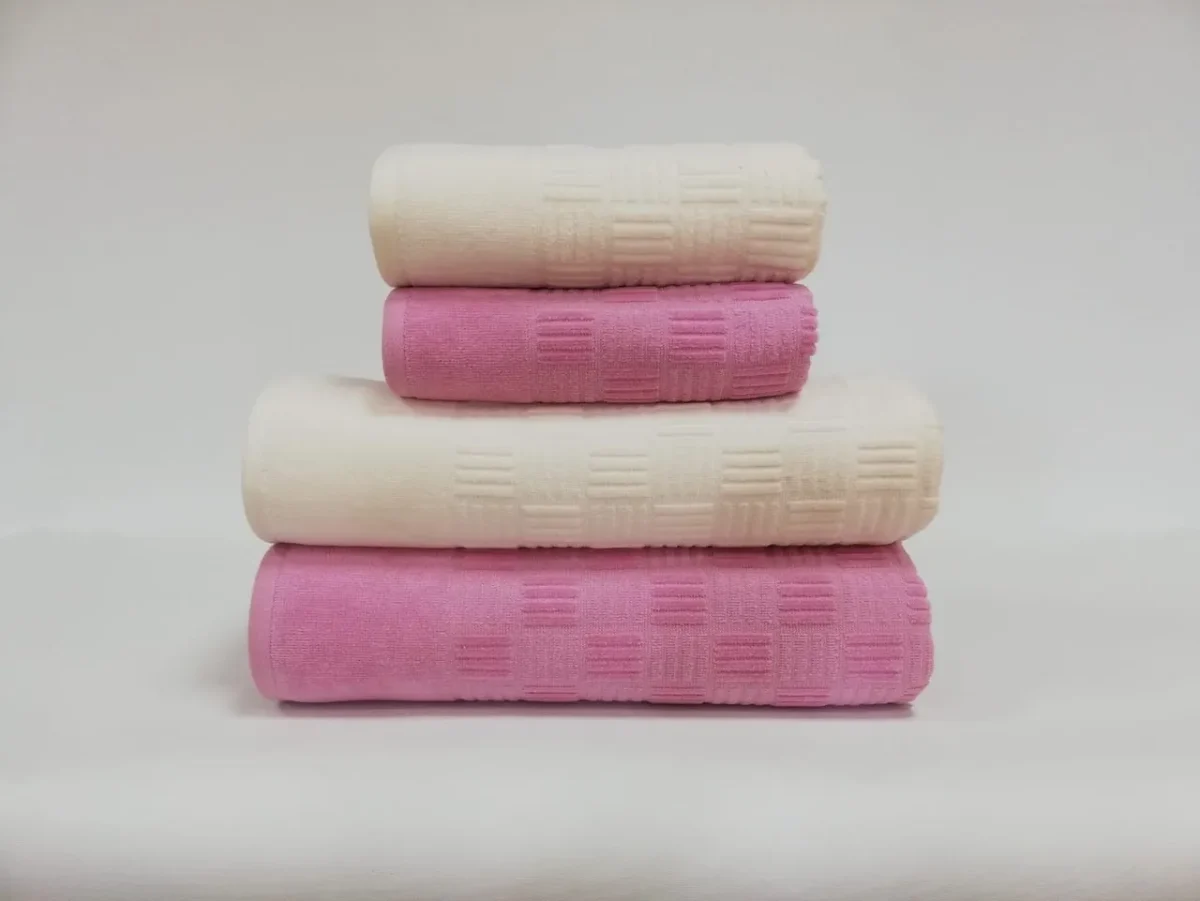 Set 4 prosoape 50x90/70x140cm 100% bumbac Demore Class crem/roz
