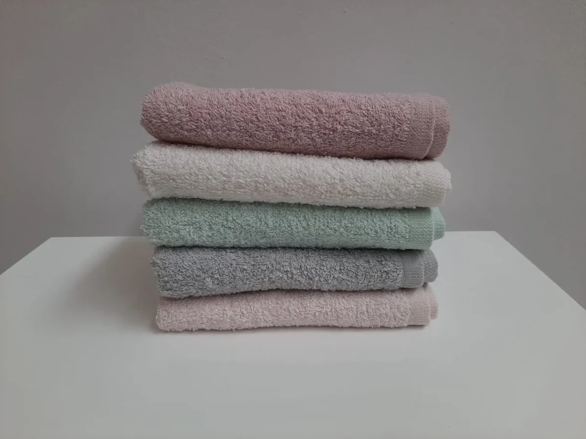Set 5 prosoape 30x50cm 100% bumbac 400gsm Bedora Lace