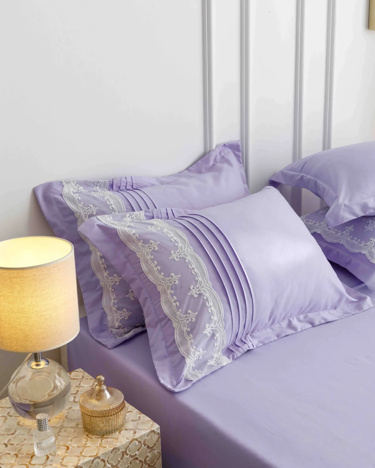 Lenjerie dublă finet cu broderie Deluxe 6 piese Lila JLFIBL