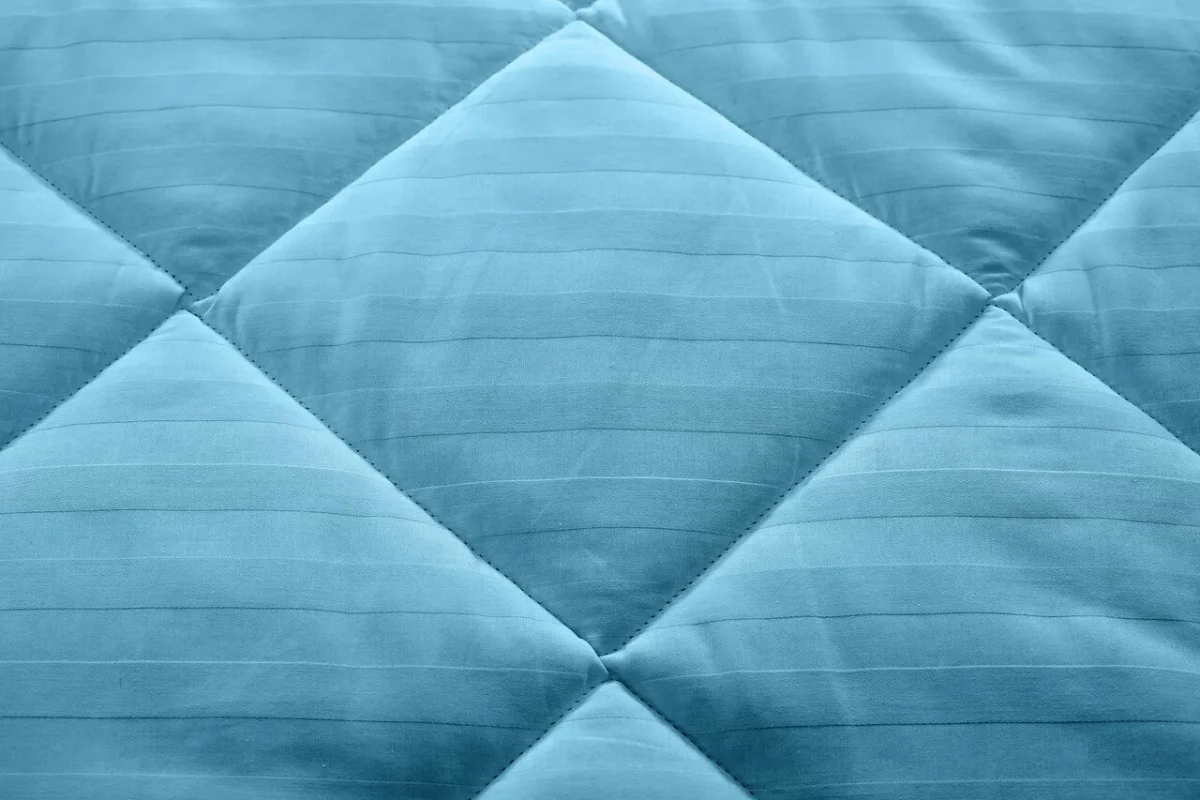 Pilota 200x220 cm Damasc Bleu Ciel umplutura lana 300 g/mp