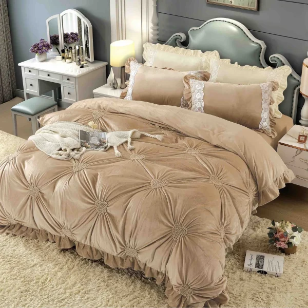 Lenjerie dublă din catifea cu broderie Deluxe Bej JLCBej