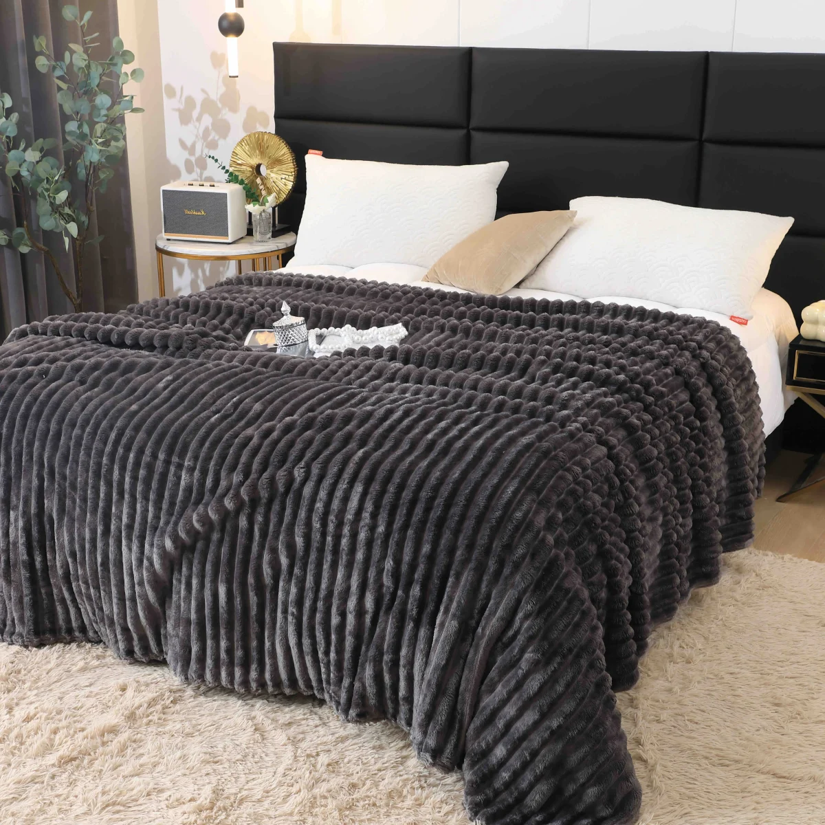 Patura Cocolino Pufoasa 200x230cm JPC-Negru