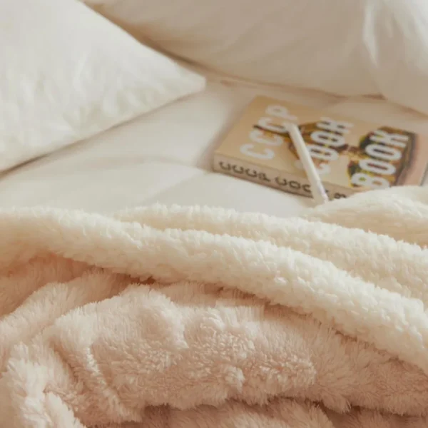 Patura Cocolino cu blanita 200x230 cm Tricotaj JPCT-Crem