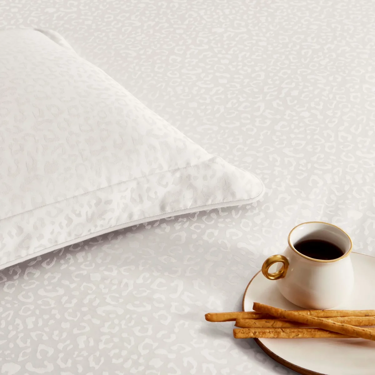 Lenjerie King Size TAC bumbac satinat Jacquard Deluxe Leo Ecru