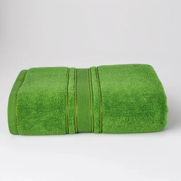 Prosop Pufos de Lux 70×130cm, 100% Bumbac Pieptanat, Zero Twist, 600 g/mp-Verde