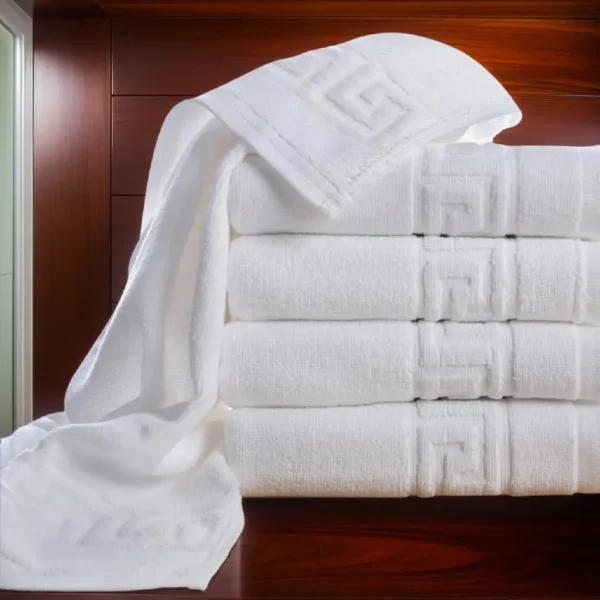 Set 4 Prosoape de Lux 50×90cm 100% Bumbac Pieptanat 650 g/mp-Alb