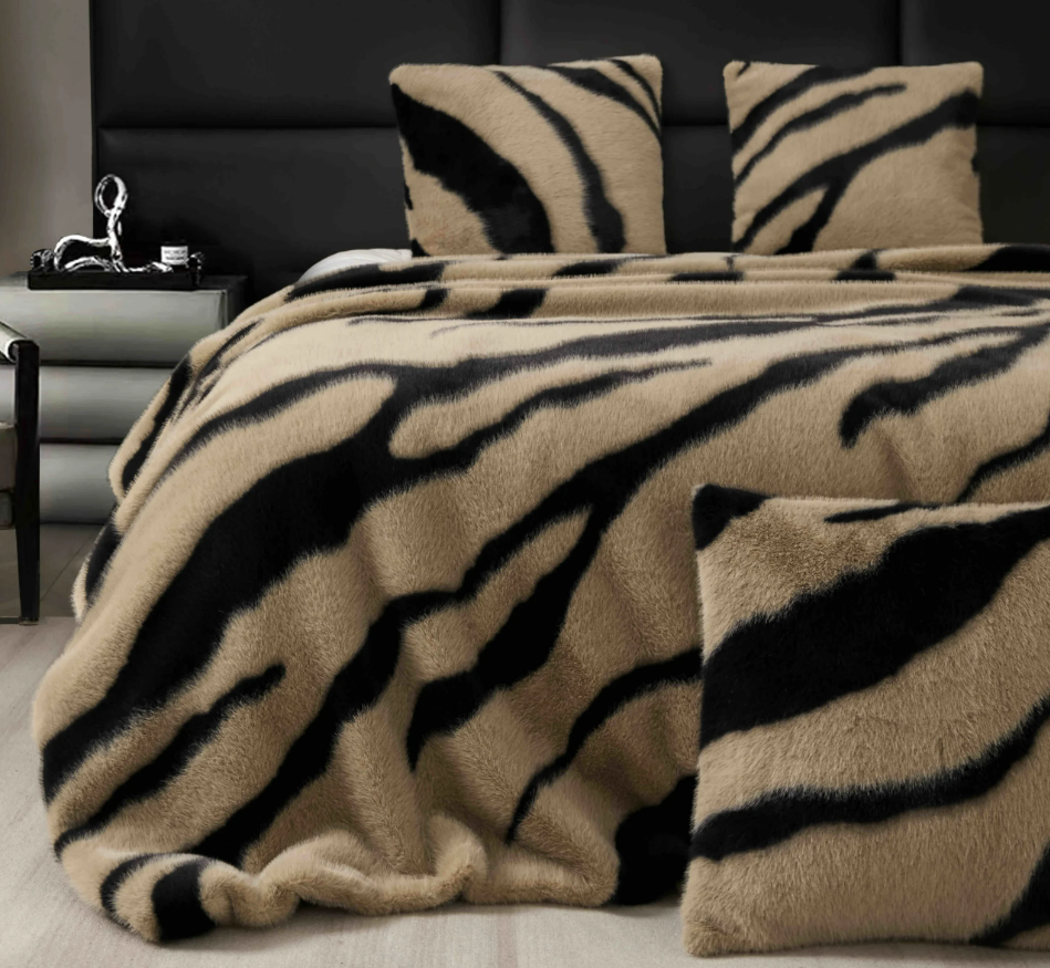 Lenjerie Premium Nurca Artificială 3 Piese Nurca