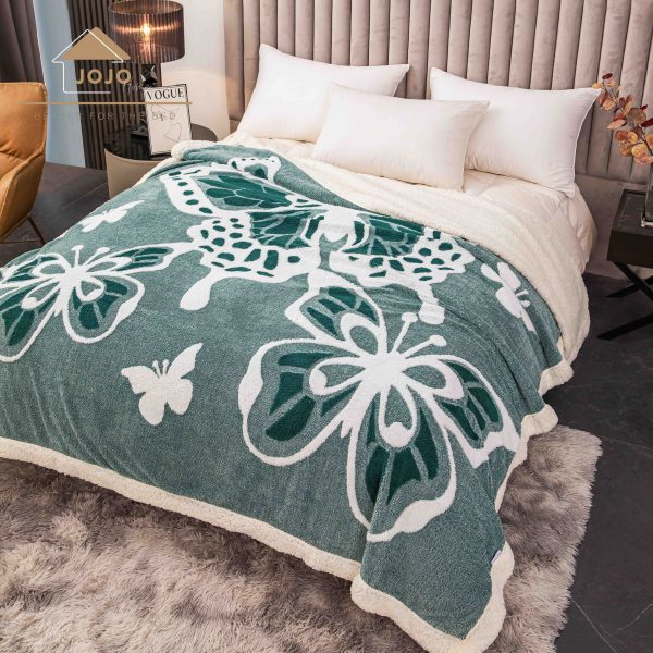 Pătură Cocolino 3D cu blăniță, imprimeu fluture, 200×230 cm