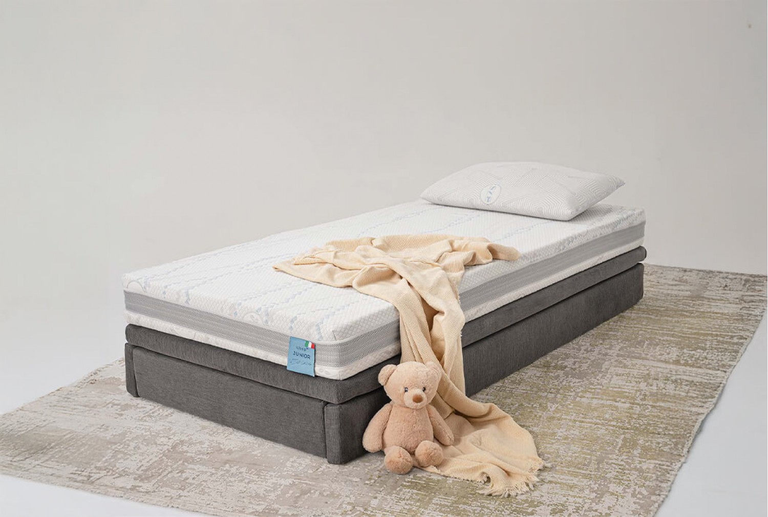 isleep-product-mattress-Junior-interior-1500x1011h Saltea de pat Junior iSleep- Tehnologie arcuri pocket SpringSac Firm, Memory Gel